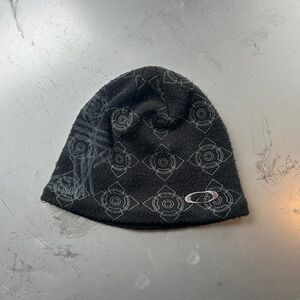 Y2K Oakley beanie